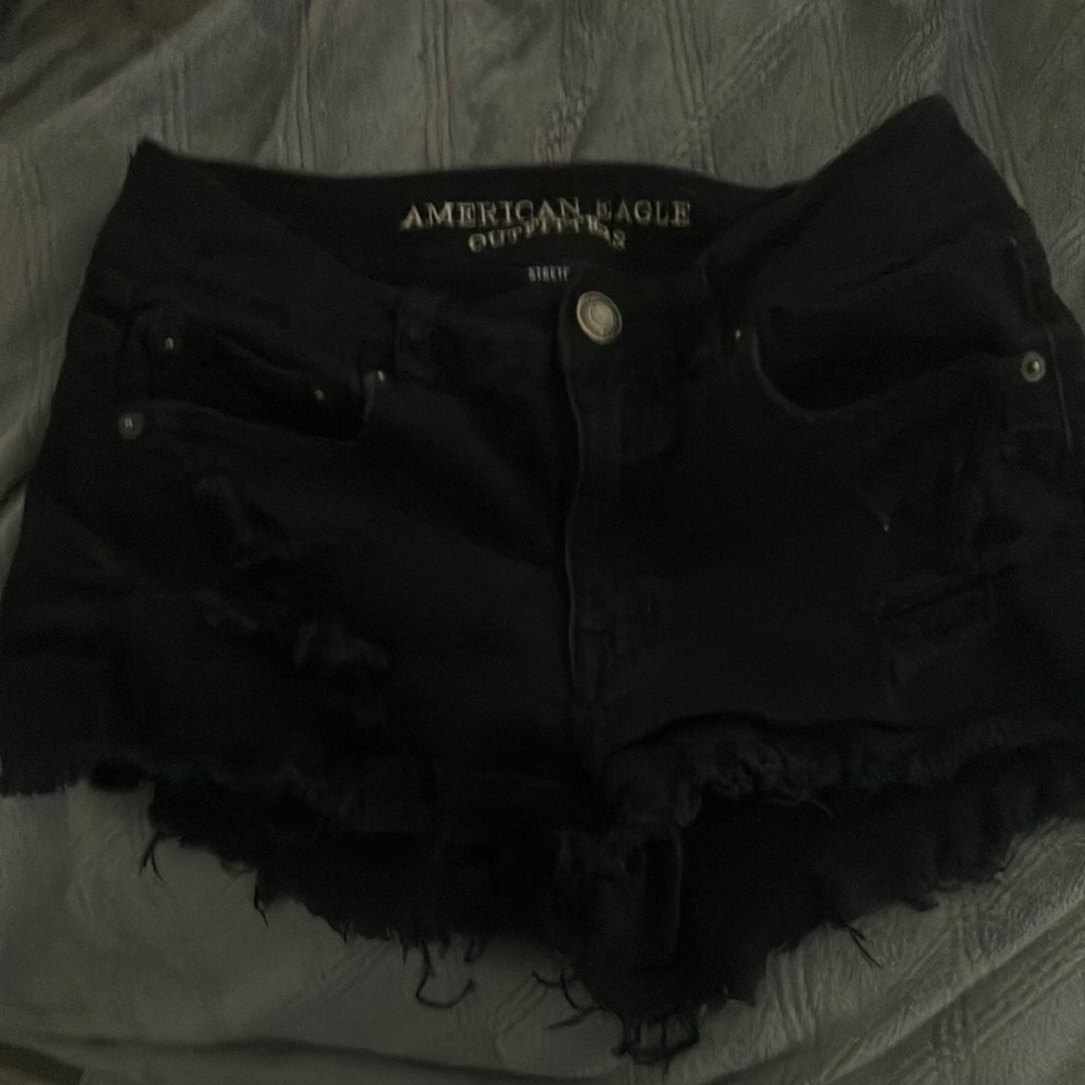 Size 4 American eagle black shorts